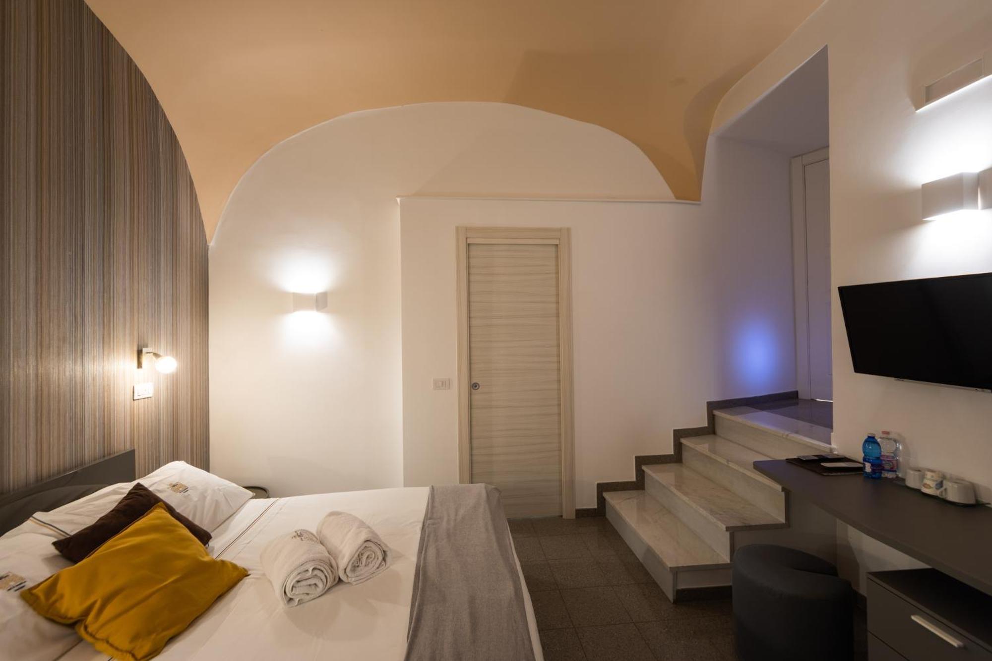 Palazzo Il Convento Hotel Naples Exterior photo