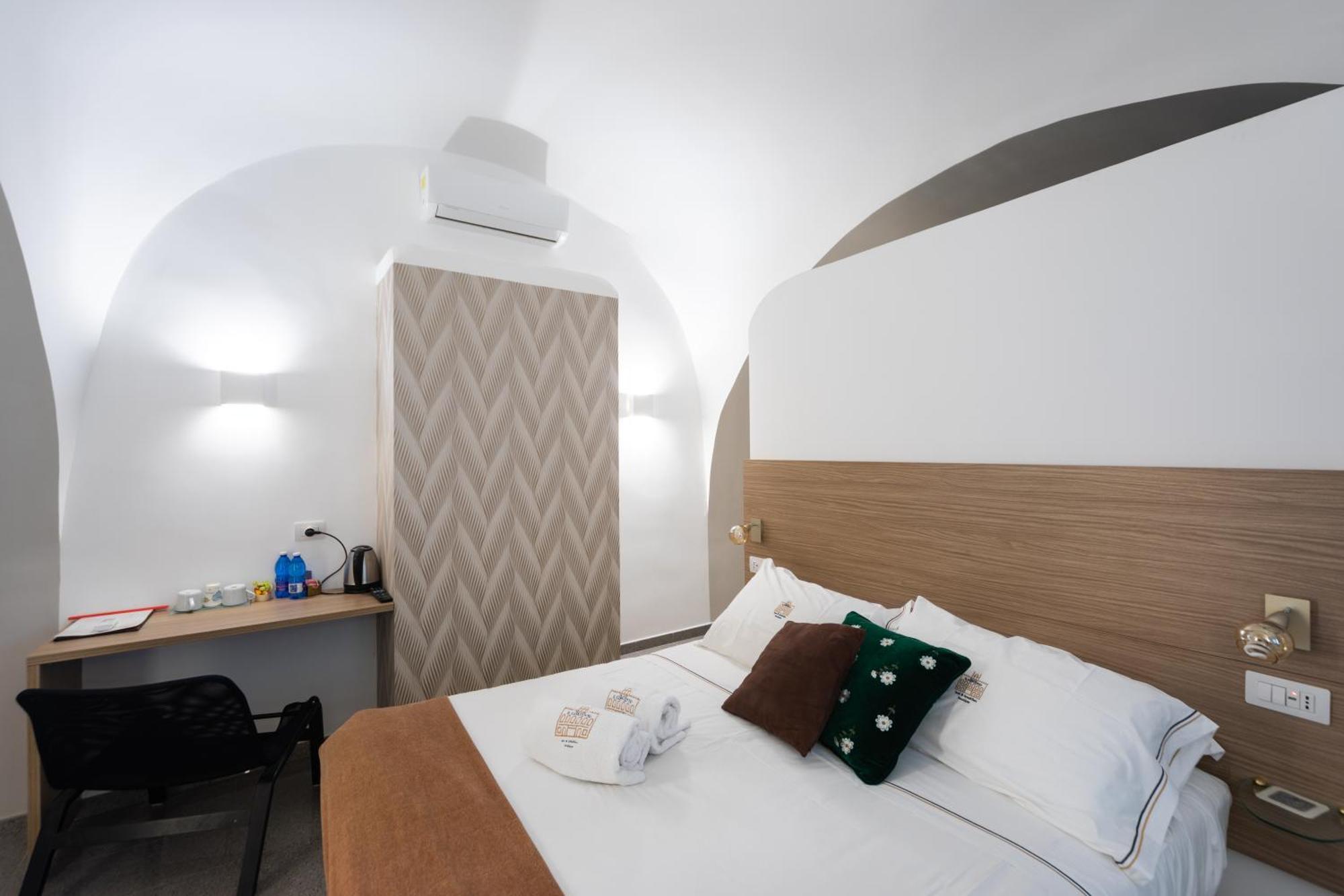 Palazzo Il Convento Hotel Naples Exterior photo