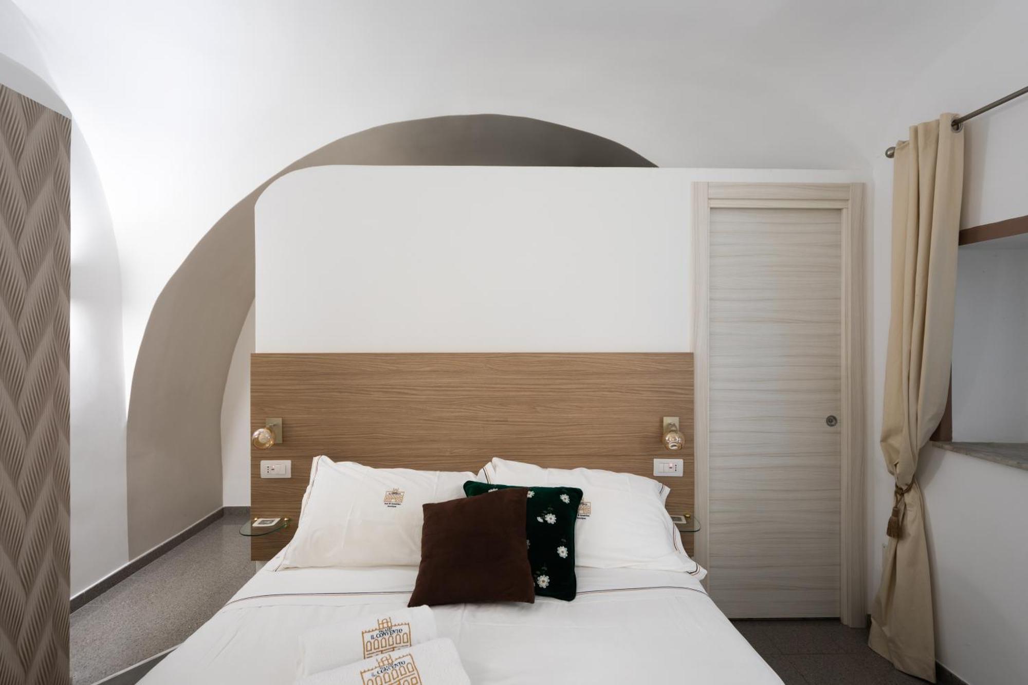 Palazzo Il Convento Hotel Naples Exterior photo